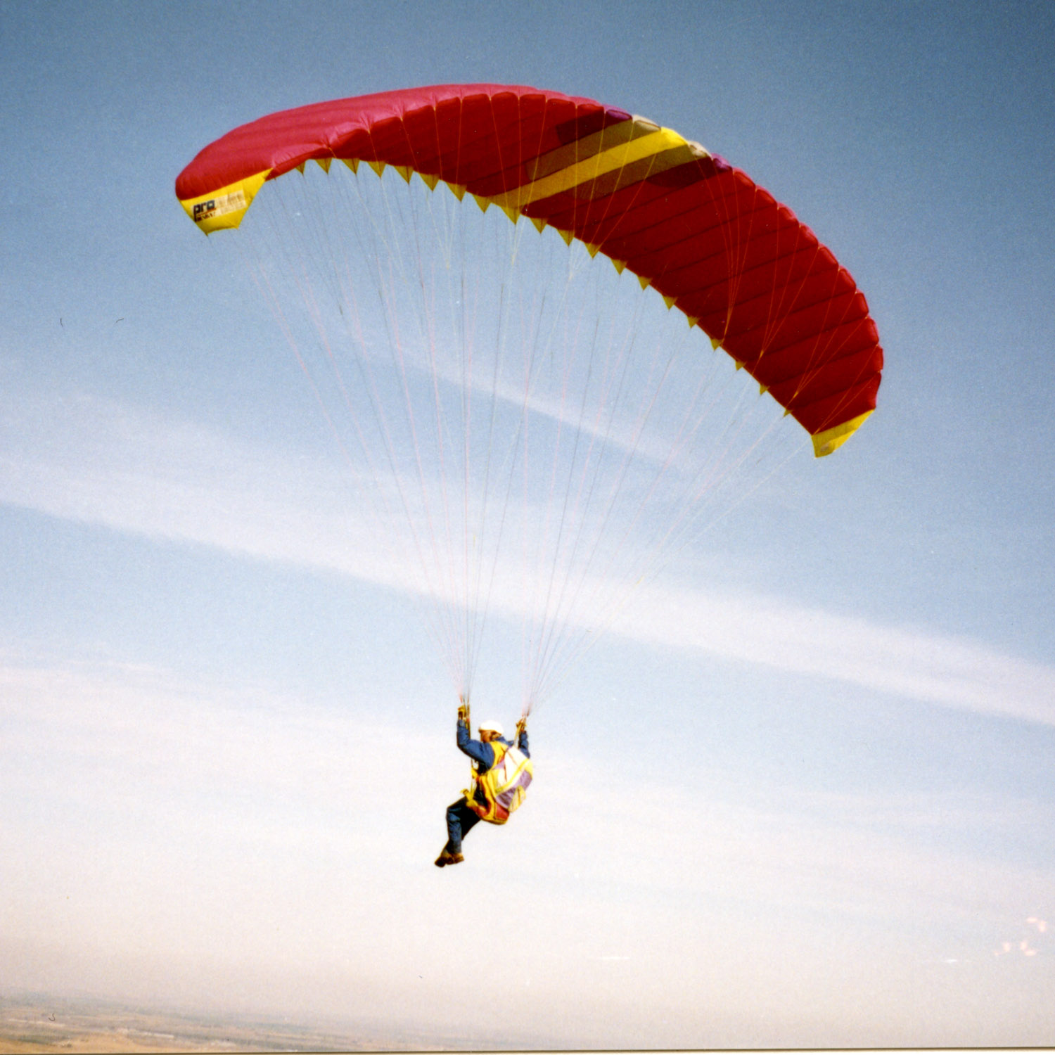 Gary Sauer flying paraglider